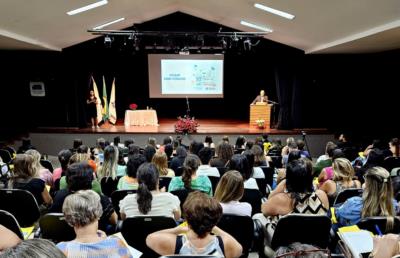 ACIG REFORÇA APOIO À EDUCAÇÃO EM GUAXUPÉ DURANTE O 10º FÓRUM DE BOAS PRÁTICAS PEDAGÓGICAS