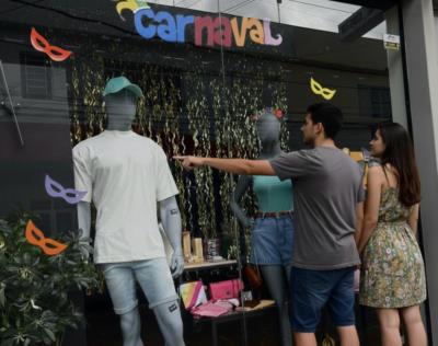 Comércio de Guaxupé se prepara para impulsionar vendas durante o Carnaval 2026